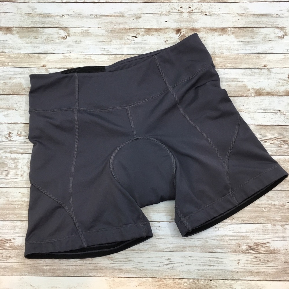 Athleta Cycling Padded Athletic Shorts Size M